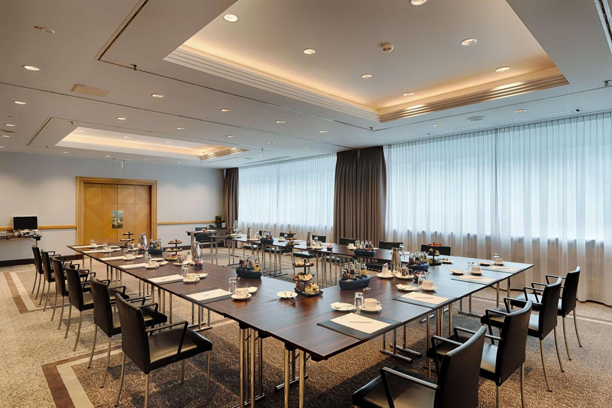 Park By Radisson Alexanderplatz 4* Berlim