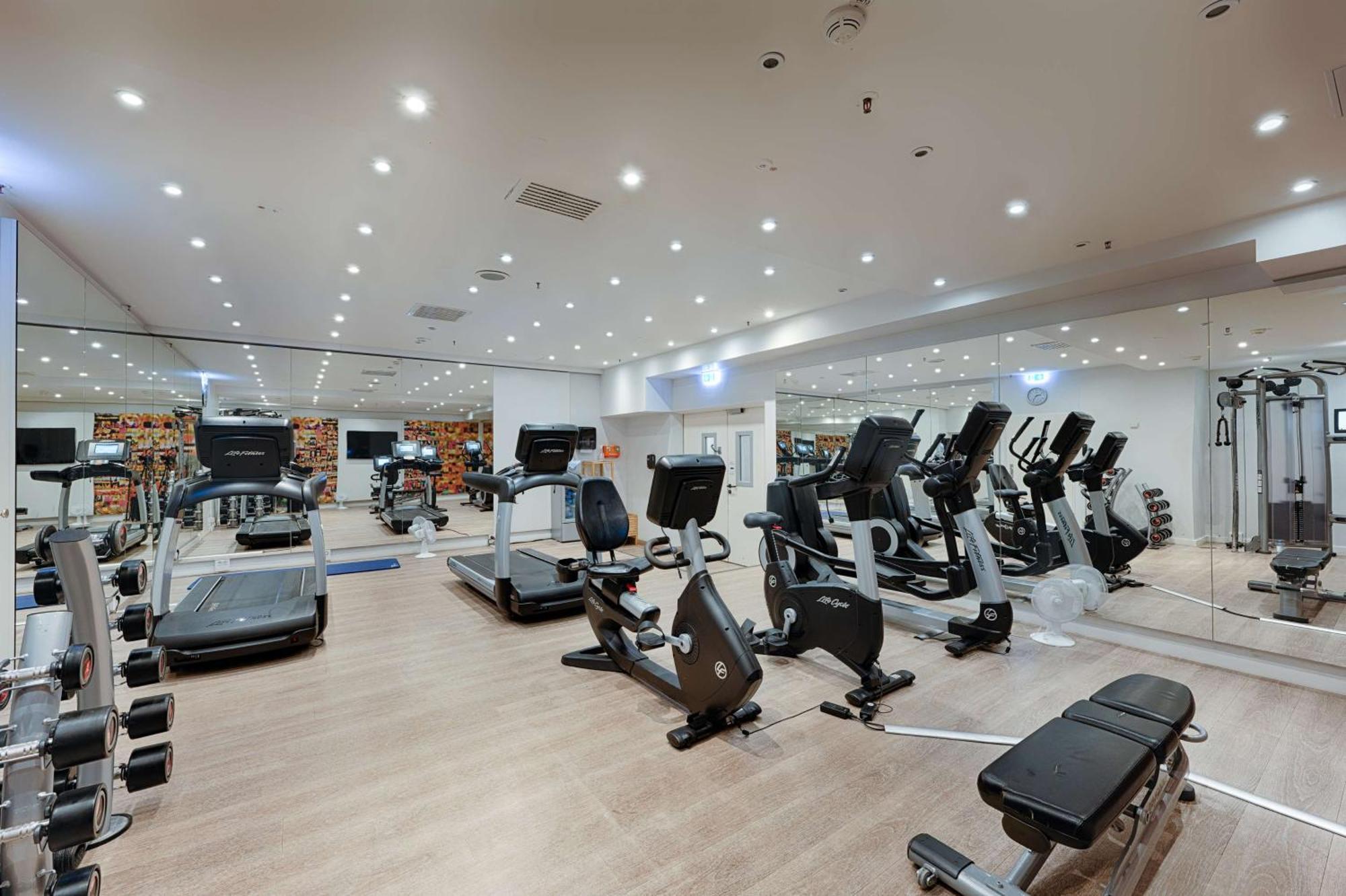 Park By Radisson Alexanderplatz Hotel 4*