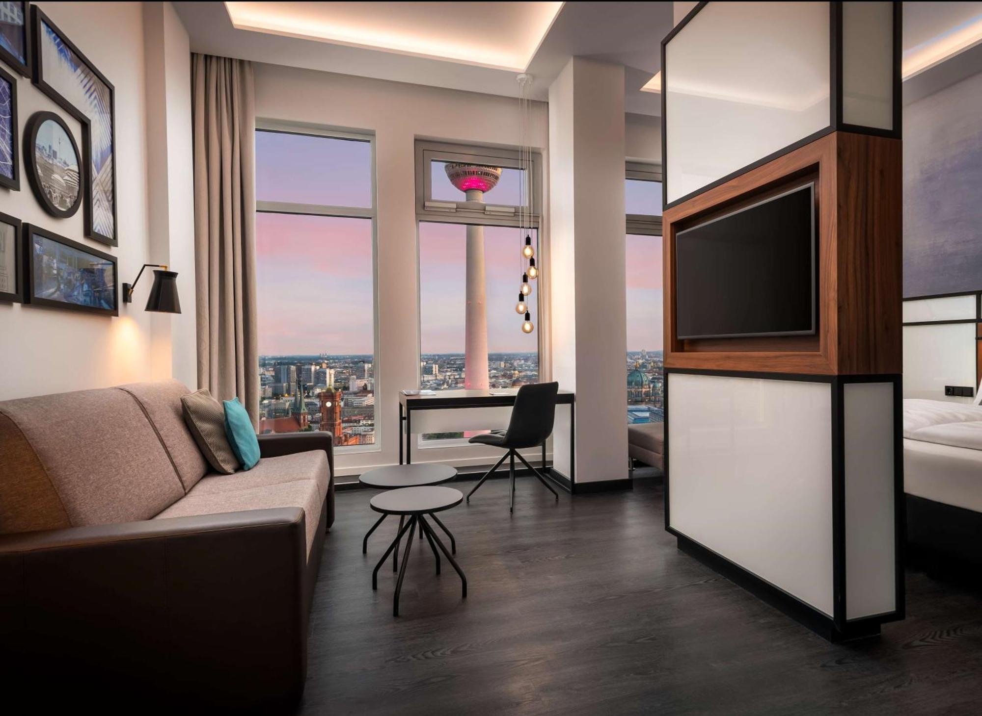 Park By Radisson Alexanderplatz 4*